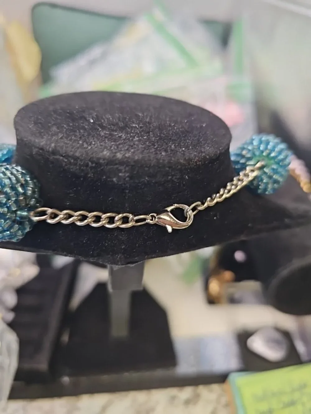 Unbranded this necklace